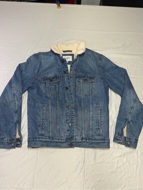 Men’s Goodfellow & Co. sherpa-lined Denim Jacket - Size Small